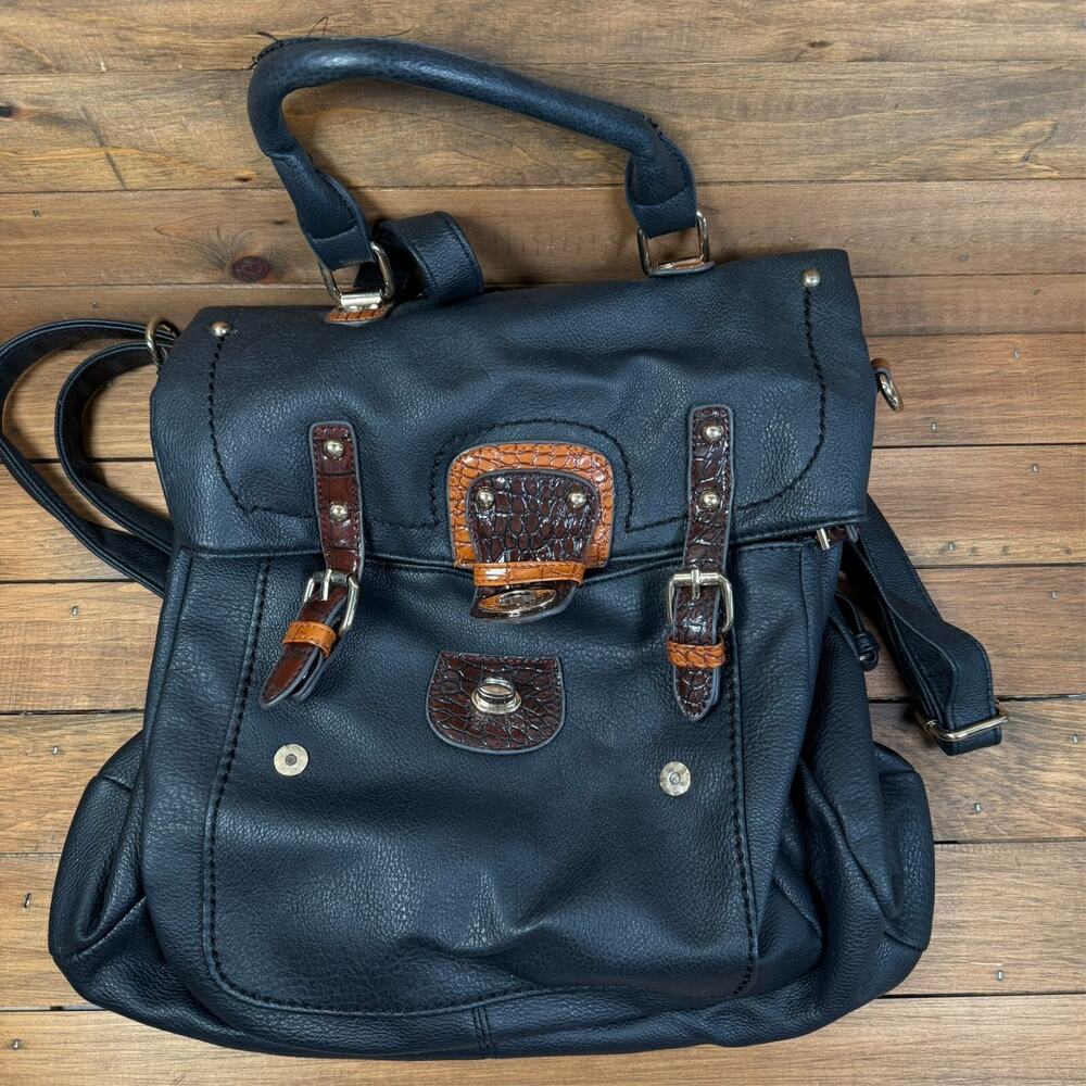 Black Rivet Women's Shoulder Handbag Backpack in Black Leather Brown Clasps